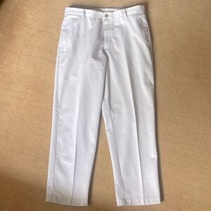 L.L.Bean Classic Fit khaki pants (34x29)